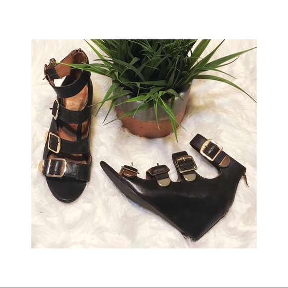 BCBG Shoes - BGBG wedge brown sandals